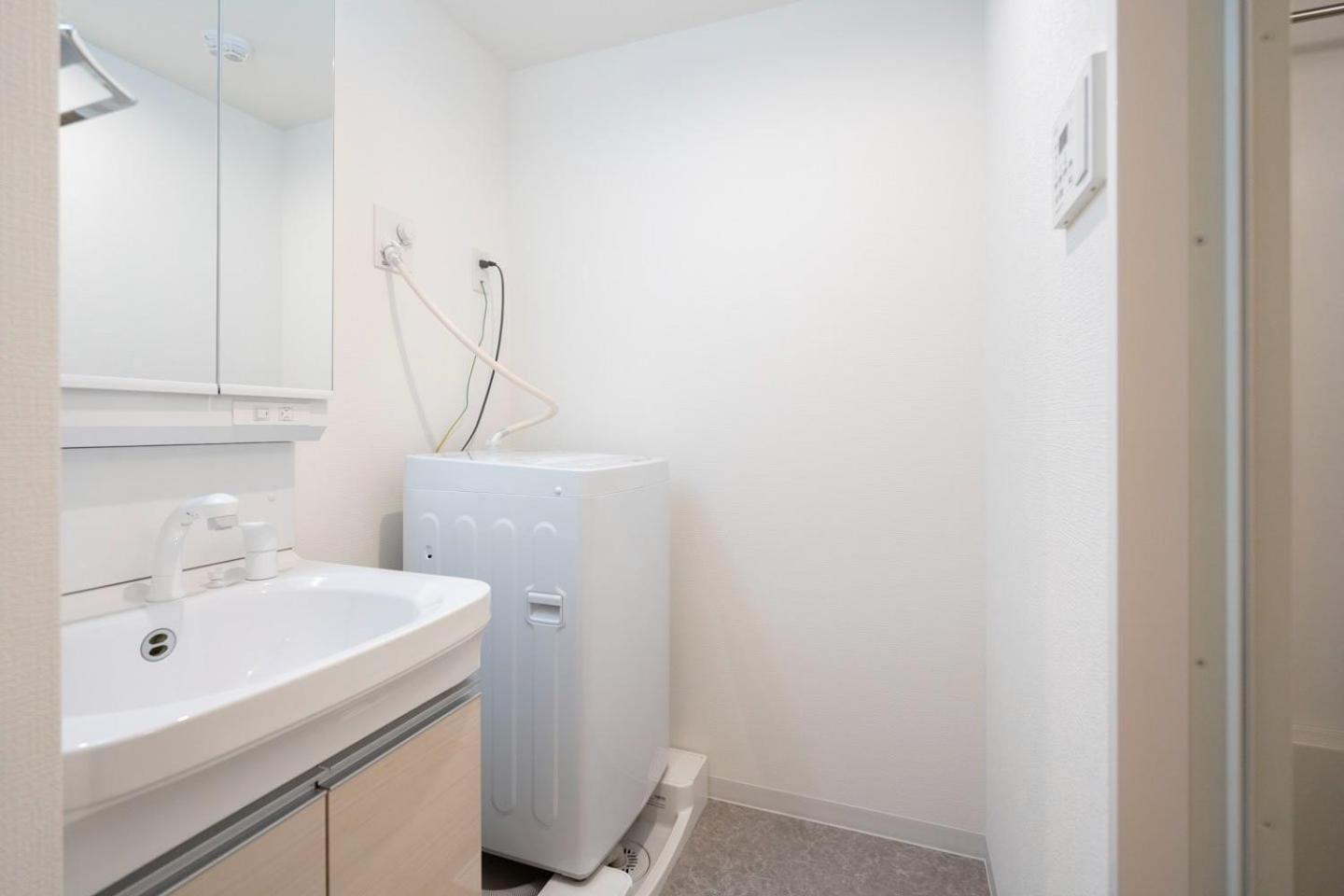Wind Bell Baika Apartment Osaka Phòng bức ảnh